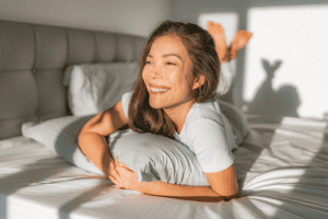 מתעוררים רעננים - סודות פרחי באך לשינה טובה